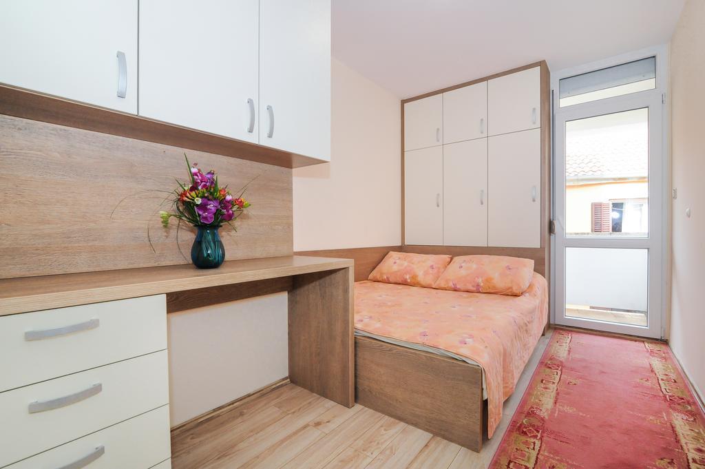 Apartment Orlovic Old Town Zadar Room photo